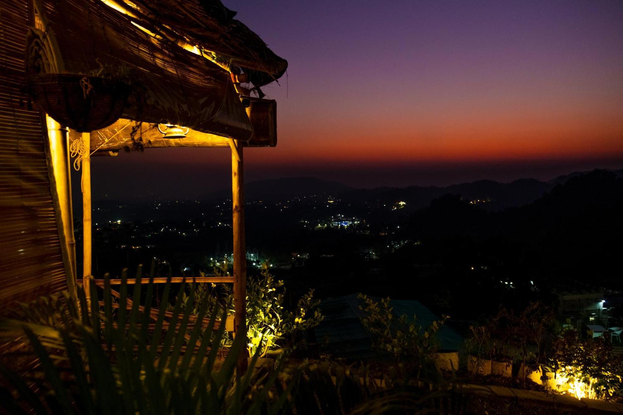 The Bougainvillea Retreat - A Luxury Private Pool Villa In Dehradun Bagian luar foto